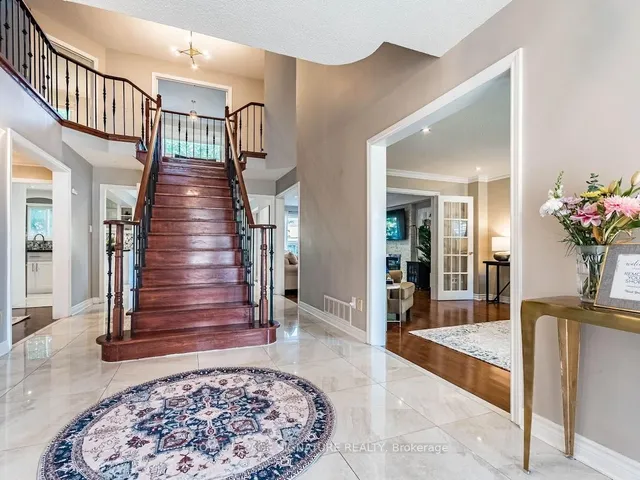 Additional image 3 of 1206 Glenashton Dr