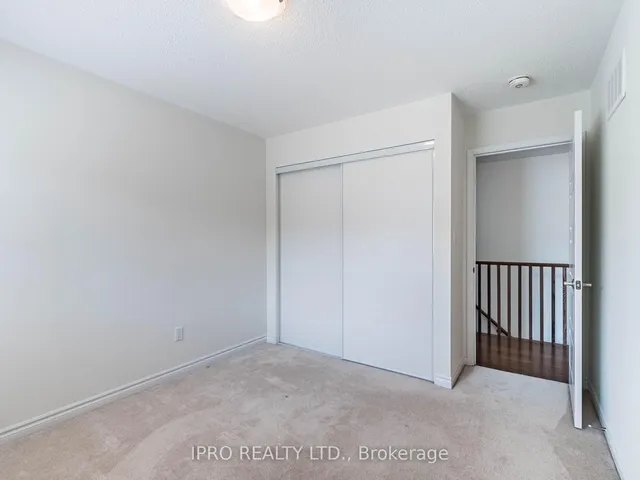 Additional image 25 of 67 Locker Pl