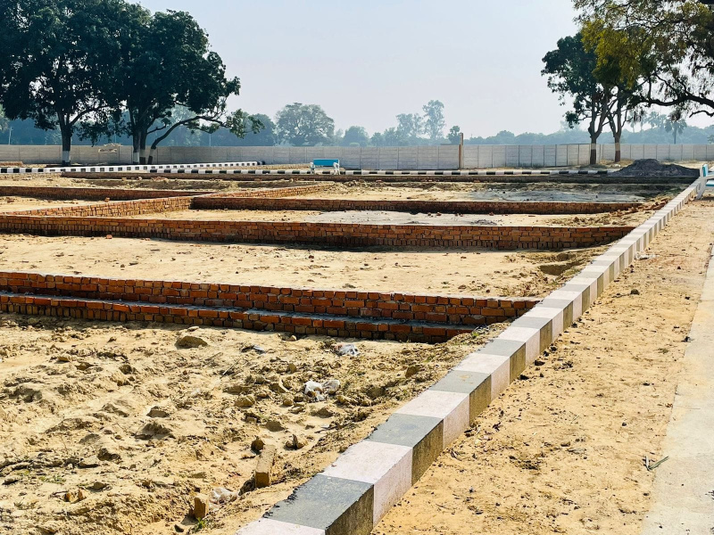 Primary image of Kanpur Road, Lucknow