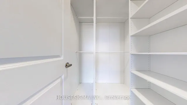 Additional image 14 of 470 Dundas St Unit 606