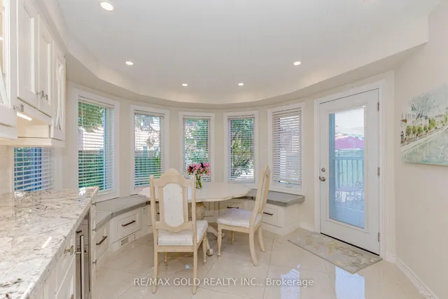 Additional image 23 of 25 Red Cedar Cres