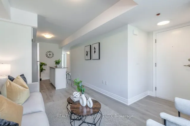 Additional image 7 of 173 William Duncan Rd Unit 2