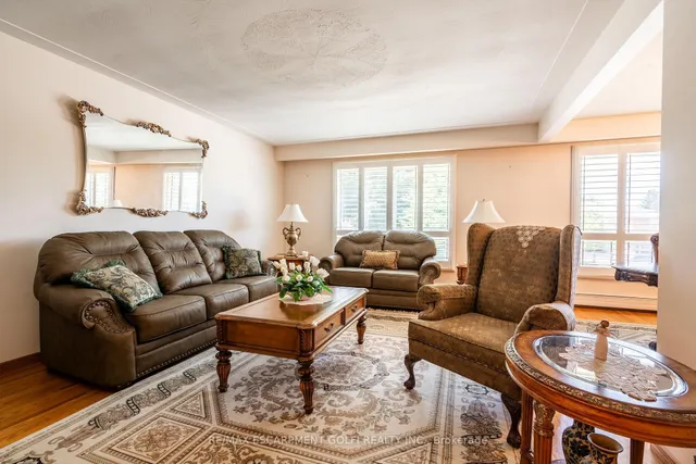 Additional image 9 of 5 Rouge Hill Crt