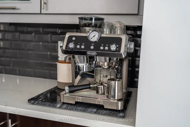 Additional image 14 of 11 Givemay St