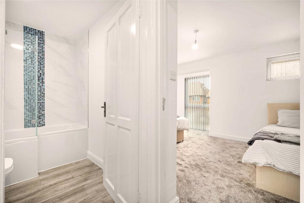 Additional image 13 of Grove Avenue, Moseley, Birmingham, West Midlands, B13