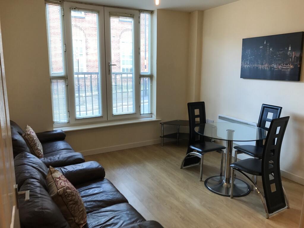 Additional image 3 of Mayfair House 2 Bed 2 Bath