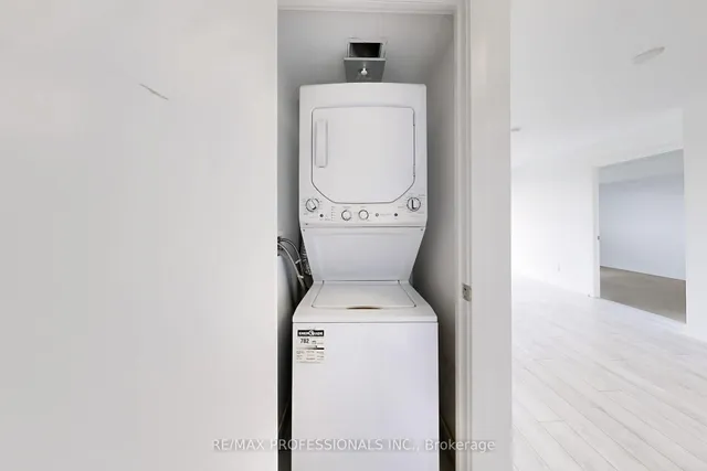 Additional image 18 of 120 Varna Dr Unit 613