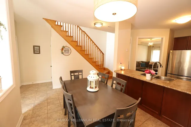 Additional image 7 of 1015 Galeway Blvd Unit 5