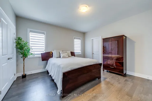 Additional image 36 of 19 Raindrop Terr