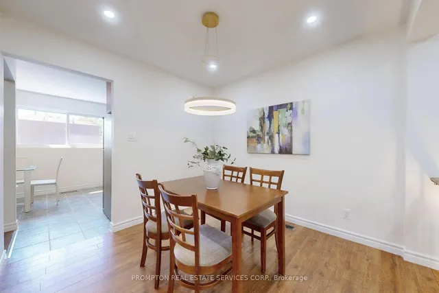 Additional image 10 of 300 Bridletowne Circ Unit 26