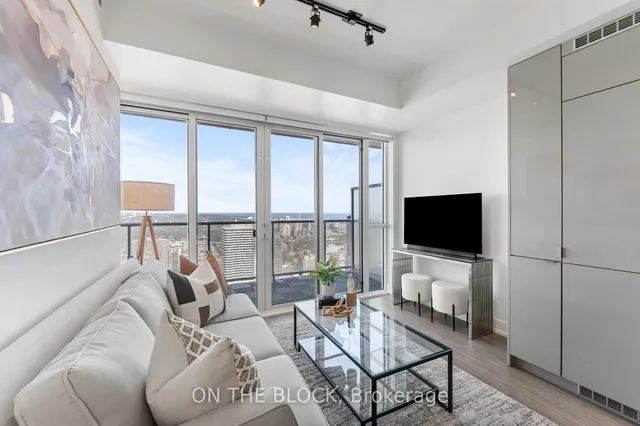 Additional image 6 of 7 Grenville St Unit 5307