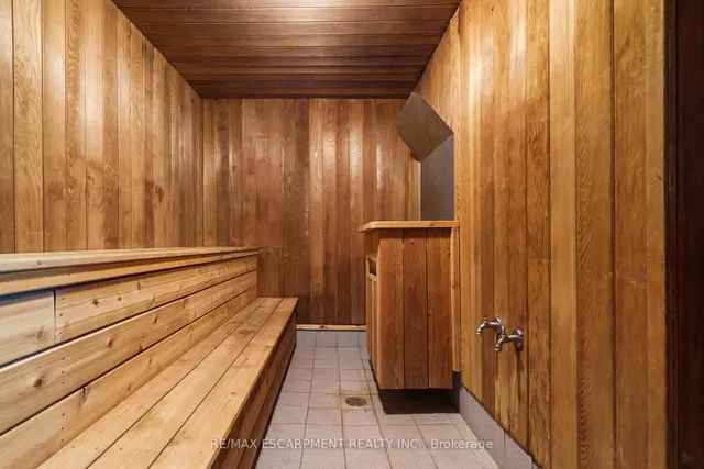 Additional image 41 of 75 Queen St Unit 2203