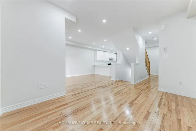 Additional image 9 of 44 Haymarket Dr