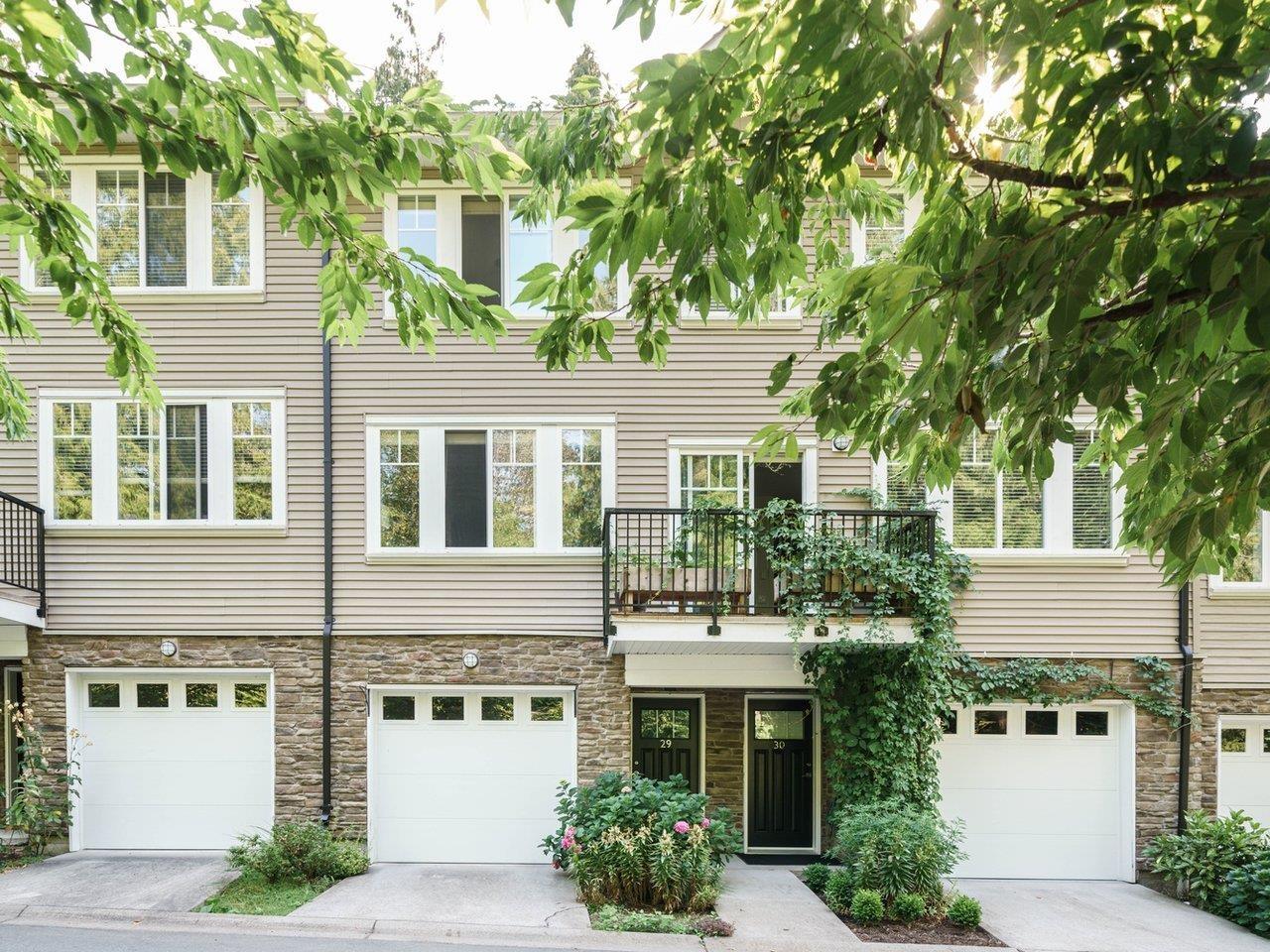 29 13864 HYLAND ROAD|Surrey, British Columbia V3W2C3