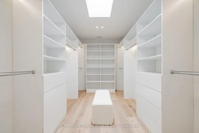 Additional image 38 of 105 Castle Hill Dr