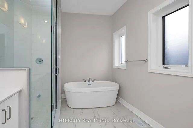 Additional image 20 of 39 Keyworth Cres