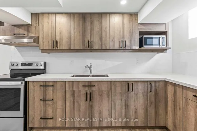 Additional image 33 of 326 East 19th St