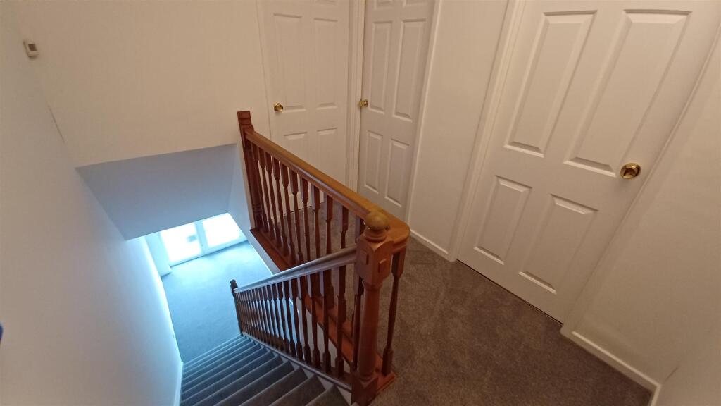 Additional image 10 of Willow Drive, Cheswick Green, Solihull