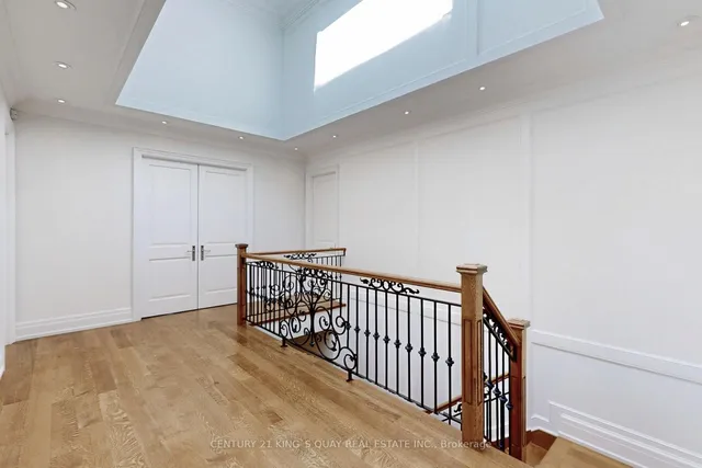 Additional image 24 of 33 Citation Dr