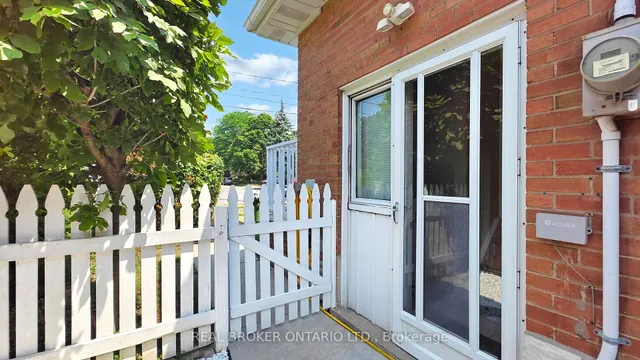 Additional image 45 of 1290 Kipling Ave