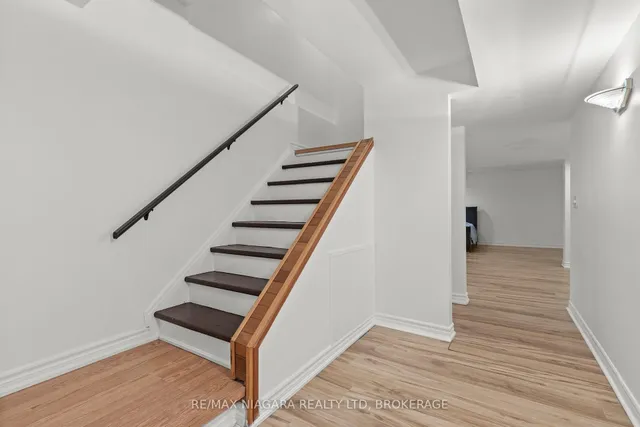 Additional image 21 of 34 Dynasty Ave Unit 13