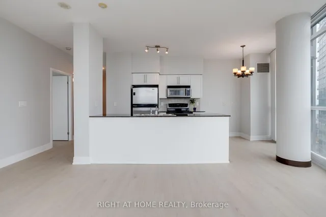 Additional image 15 of 231 Fort York Blvd Unit 2603