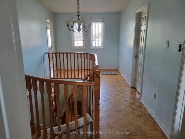 Additional image 33 of 164 Cinrickbar Dr