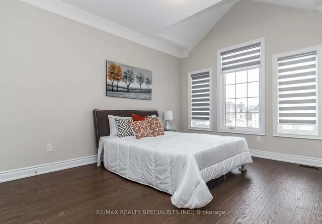 Additional image 33 of 5 Anatolia St