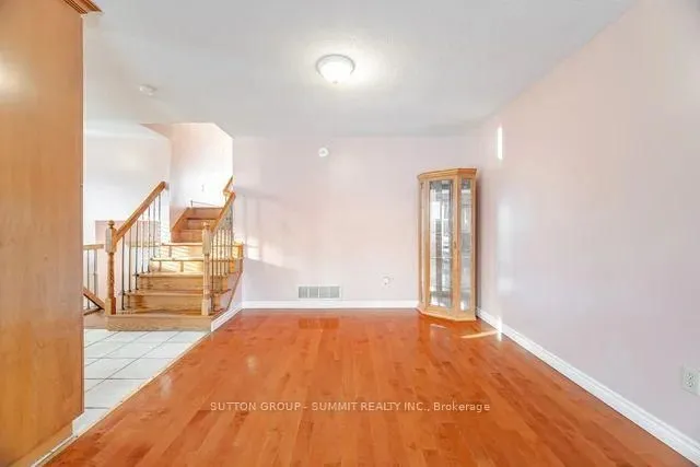 Additional image 13 of 354 Centre St