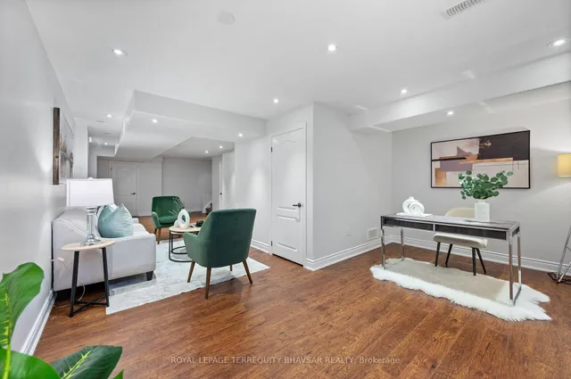 Additional image 42 of 315 Comiskey Cres