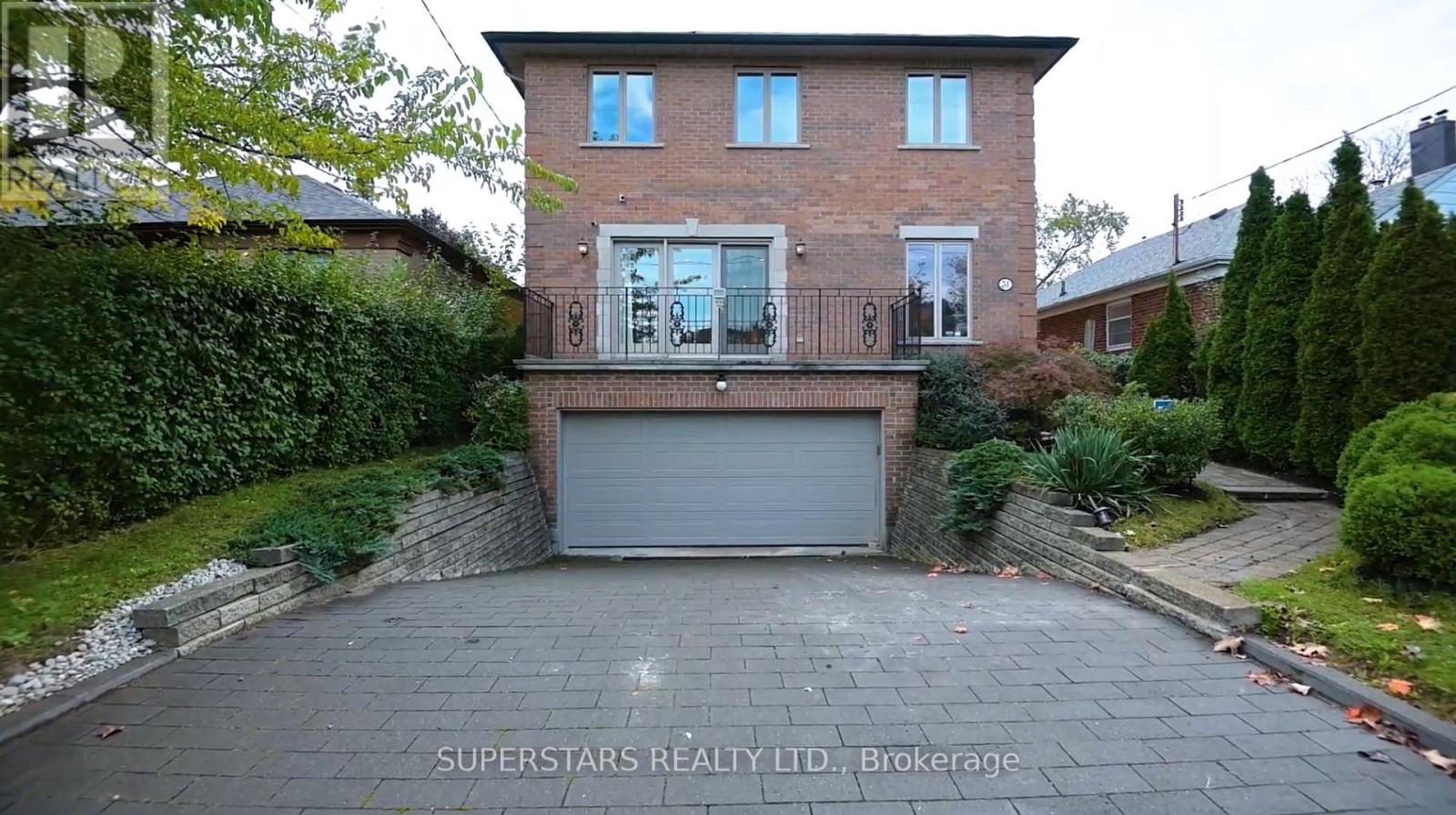 51 ABITIBI AVENUE|Toronto (Newtonbrook East), Ontario M2M2V3