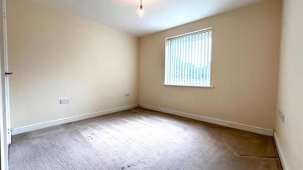 Additional image 9 of Tessall Lane, Birmingham