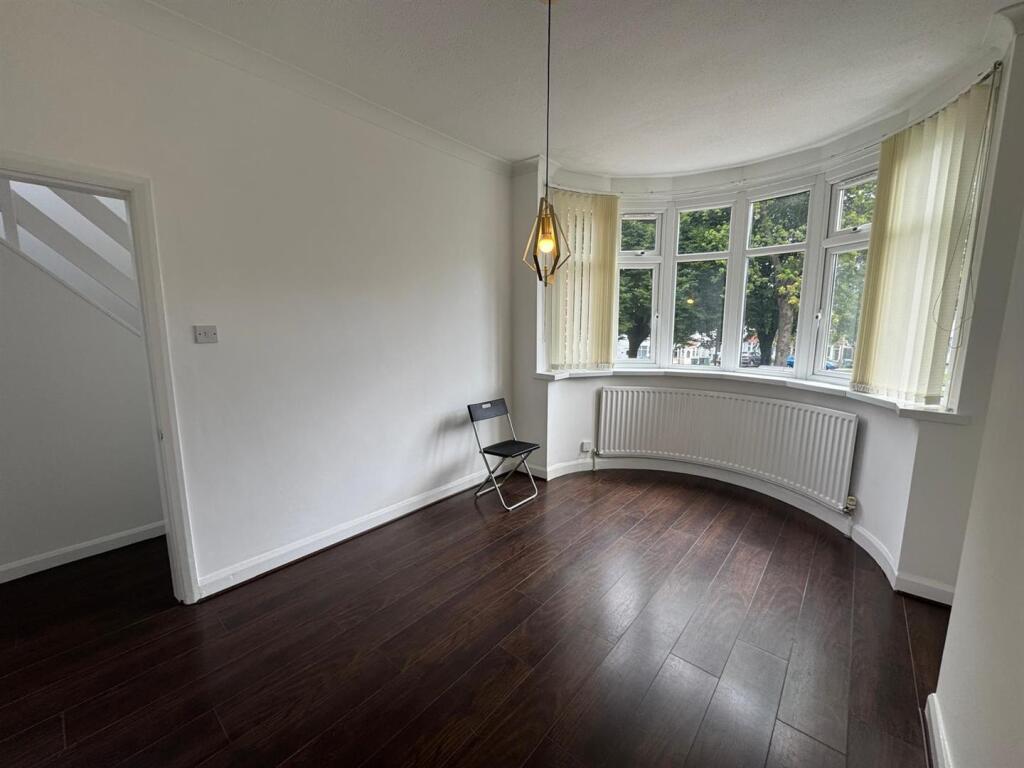 Additional image 5 of Kingsway, Oldbury, West Midlands