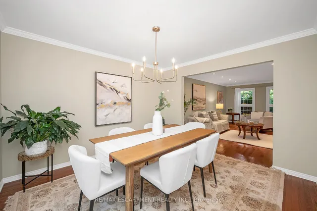 Additional image 10 of 1355 Edgeware Rd