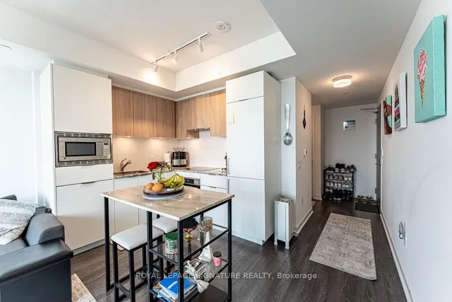 Additional image 11 of 50 O'Neill Rd Unit 2806