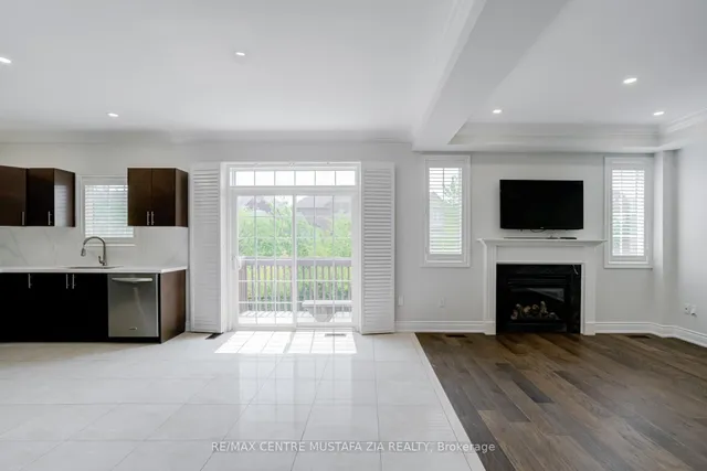 Additional image 8 of 562 Nairn Circ