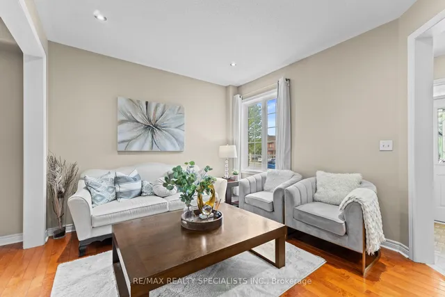 Additional image 5 of 8 Klondike Tr