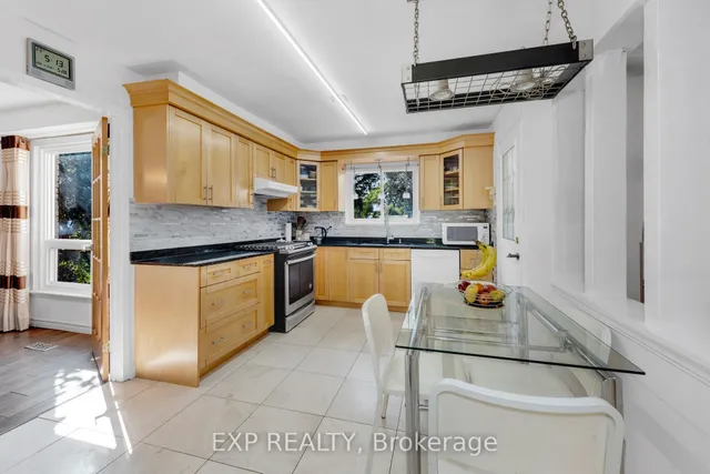 Additional image 9 of 3 Jerome Cres