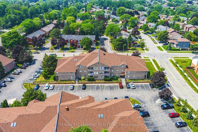 Additional image 3 of 3050 Pinemeadow Dr Unit 6