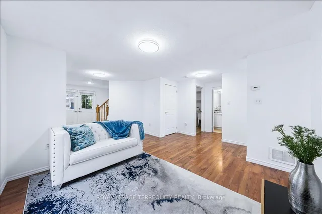 Additional image 4 of 3 Navy Wharf Crt Unit 2805