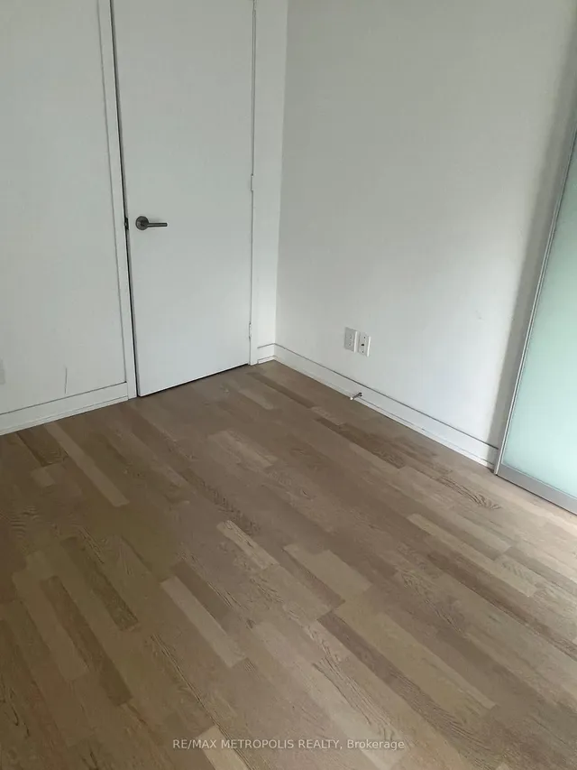 Additional image 6 of 161 Roehampton Ave Unit 1805