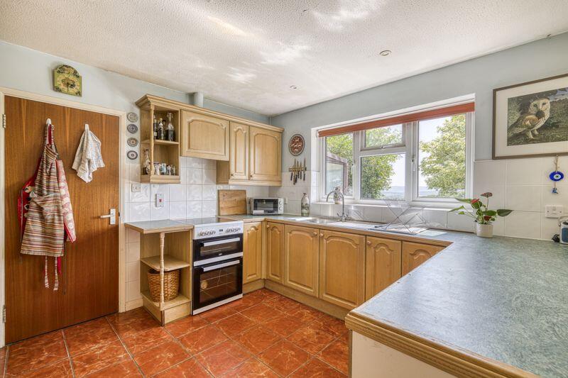 Additional image 6 of Detached spacious bungalow with fabulous views