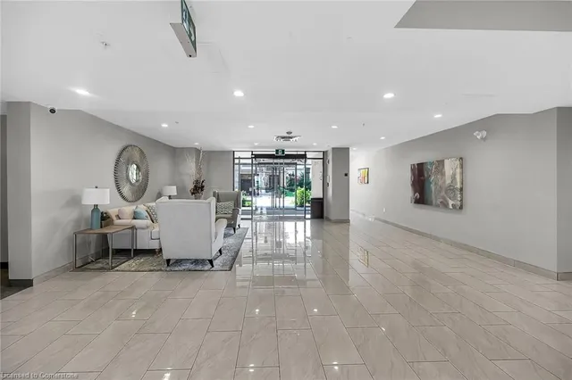 Additional image 42 of 35 Southshore Cres Unit 311