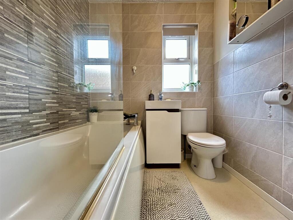 Additional image 13 of Willetts Drive, Halesowen