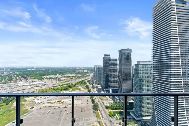 Additional image 39 of 2200 Lakeshore Blvd Unit LPH07