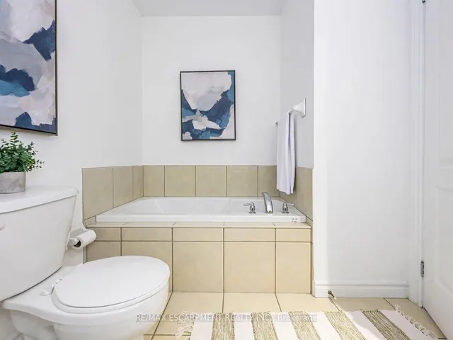 Additional image 26 of 5080 Fairview St Unit 15