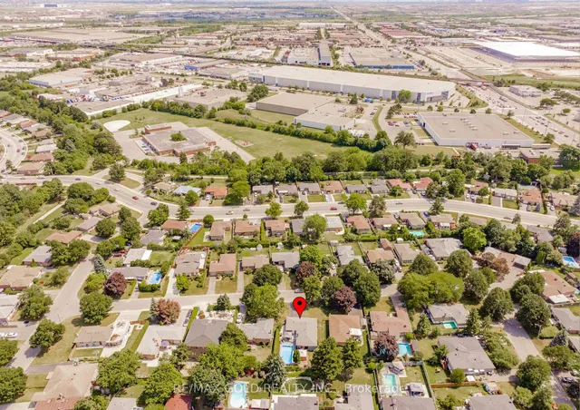 Additional image 48 of 10 Brookdale Cres