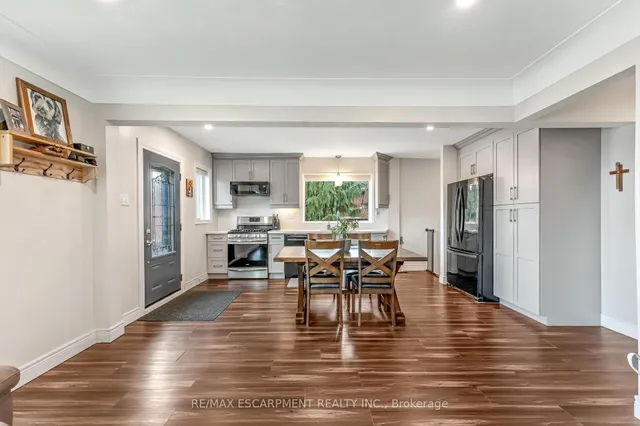 Additional image 9 of 25 Alba St