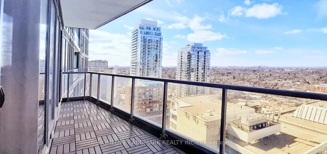 Additional image 13 of 30 Roehampton Ave Unit 2108