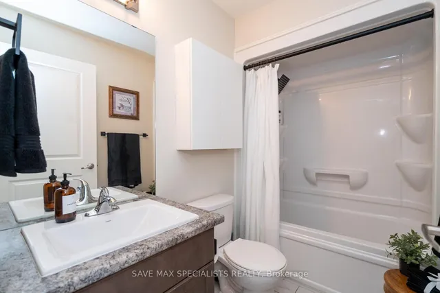 Additional image 9 of 640 Sauve St Unit 422